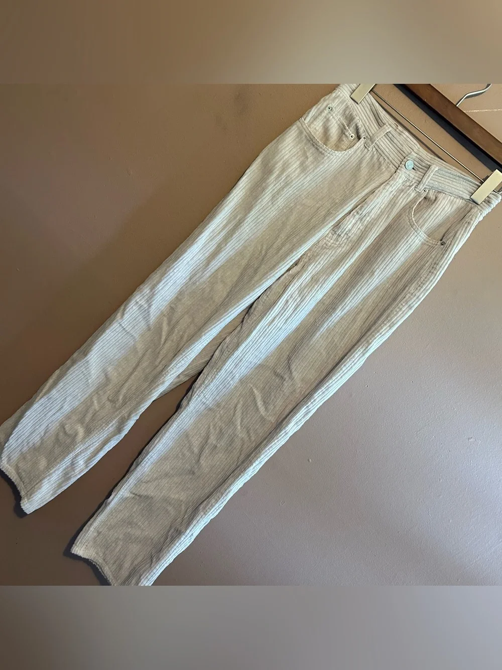 BDG Corduroy High Rise Baggy Pants Cream Women’s Size 28